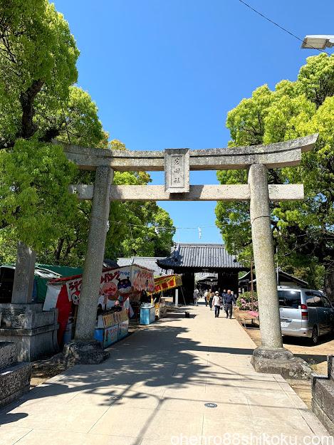 岩田神社の鳥居