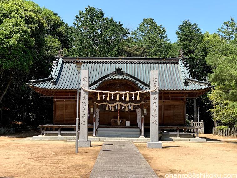 寒川町石田神社