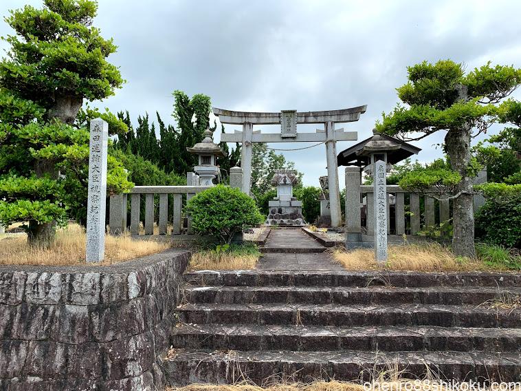 高山航空神社